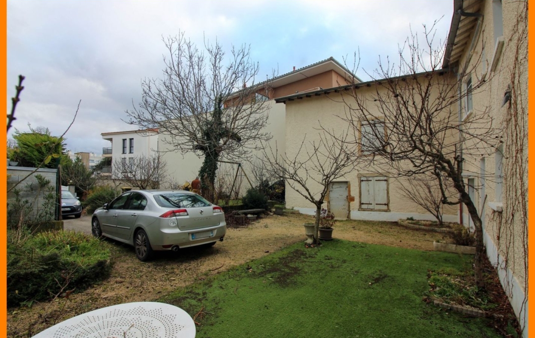 Annonces VENISSIEUX : Maison / Villa | RILLIEUX-LA-PAPE (69140) | 128 m2 | 425 000 € 