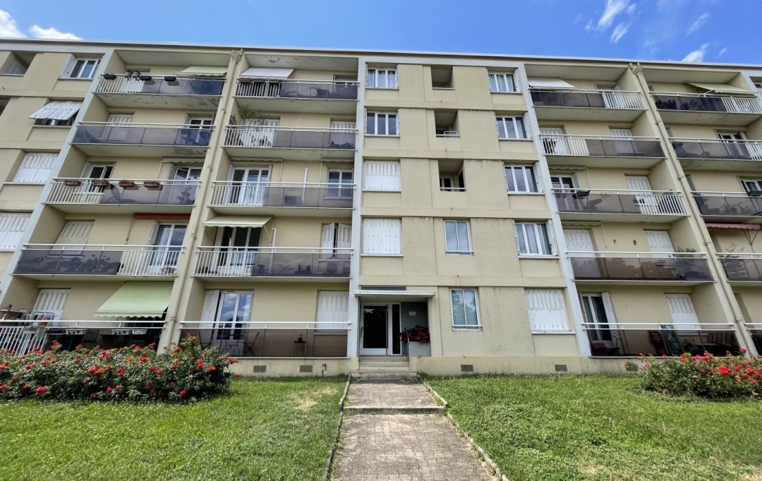 Annonces VENISSIEUX : Appartement | CALUIRE-ET-CUIRE (69300) | 58 m2 | 895 € 