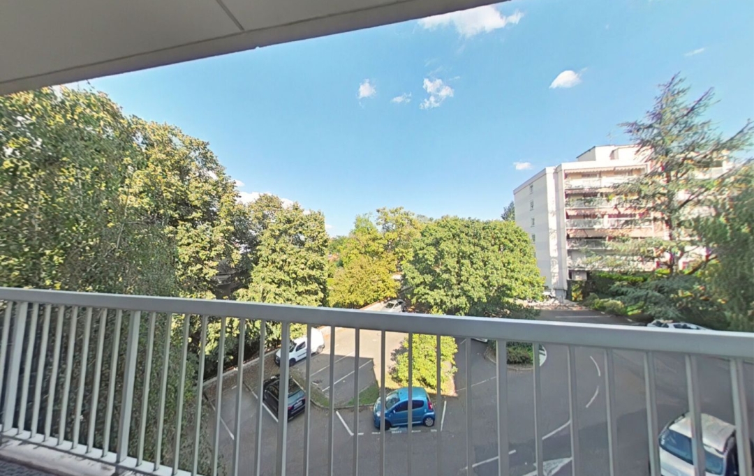 Annonces VENISSIEUX : Appartement | TASSIN-LA-DEMI-LUNE (69160) | 54 m2 | 1 350 € 