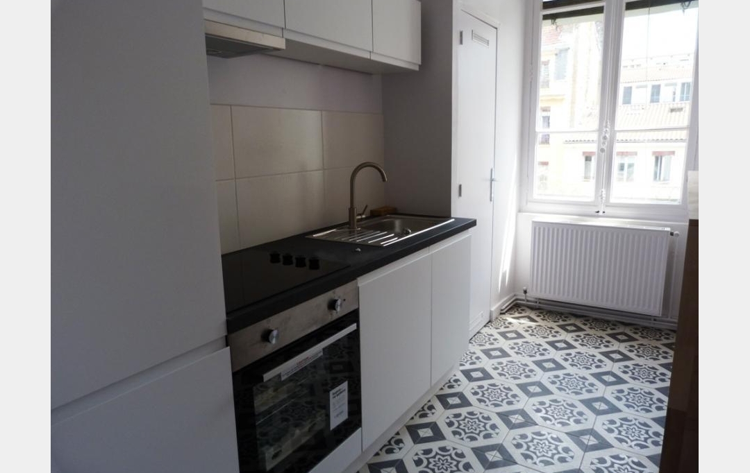 Annonces VENISSIEUX : Appartement | LYON (69003) | 71 m2 | 1 324 € 