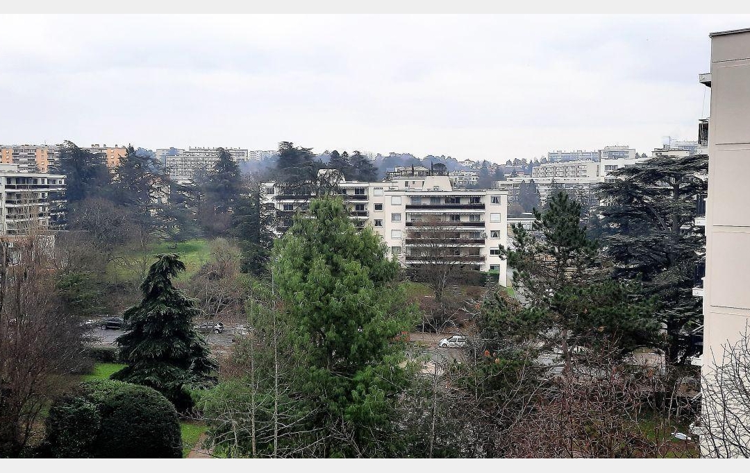 Annonces VENISSIEUX : Appartement | SAINTE-FOY-LES-LYON (69110) | 131 m2 | 430 000 € 