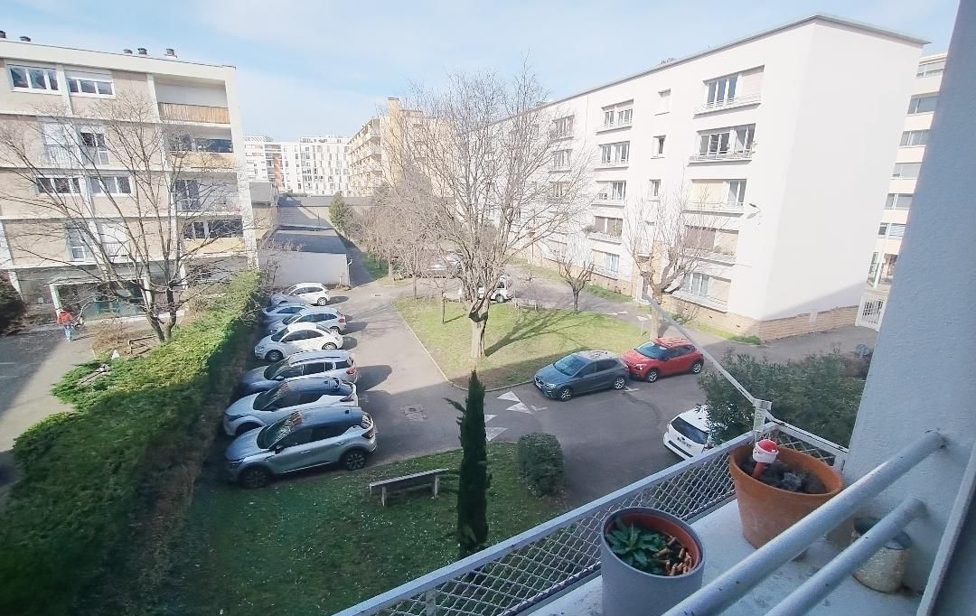 Annonces VENISSIEUX : Appartement | LYON (69007) | 66 m2 | 297 900 € 